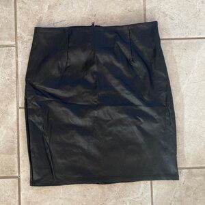 Windsor USA Vintage Black Faux Leather Skirt